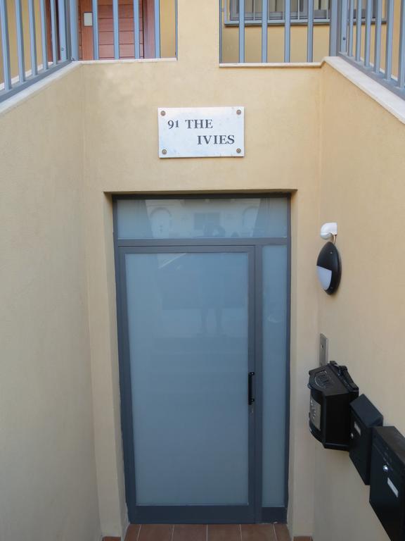 The Ivies Apartamento Mosta Exterior foto